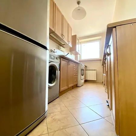 K22 Pole Mokotowskie * Varsó