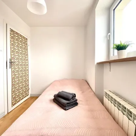 K22 Pole Mokotowskie *