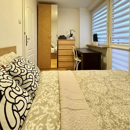 K22 Pole Mokotowskie Apartman *