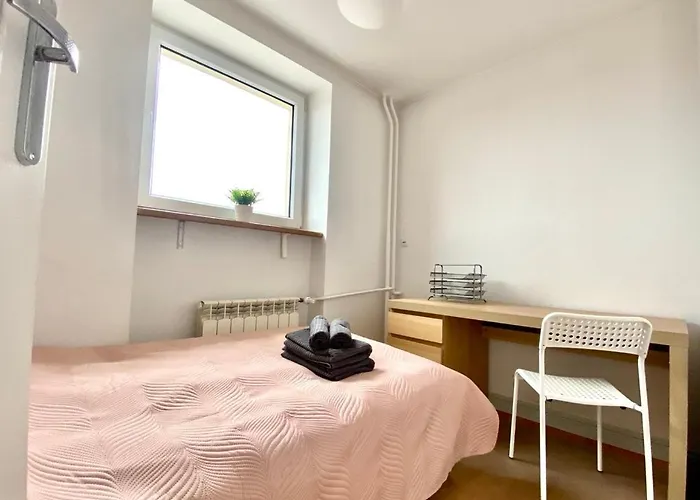 K22 Pole Mokotowskie *