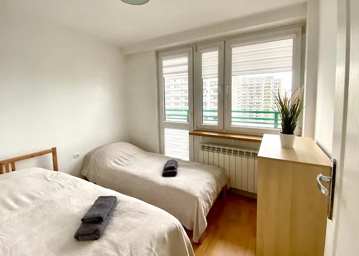 K22 Pole Mokotowskie *